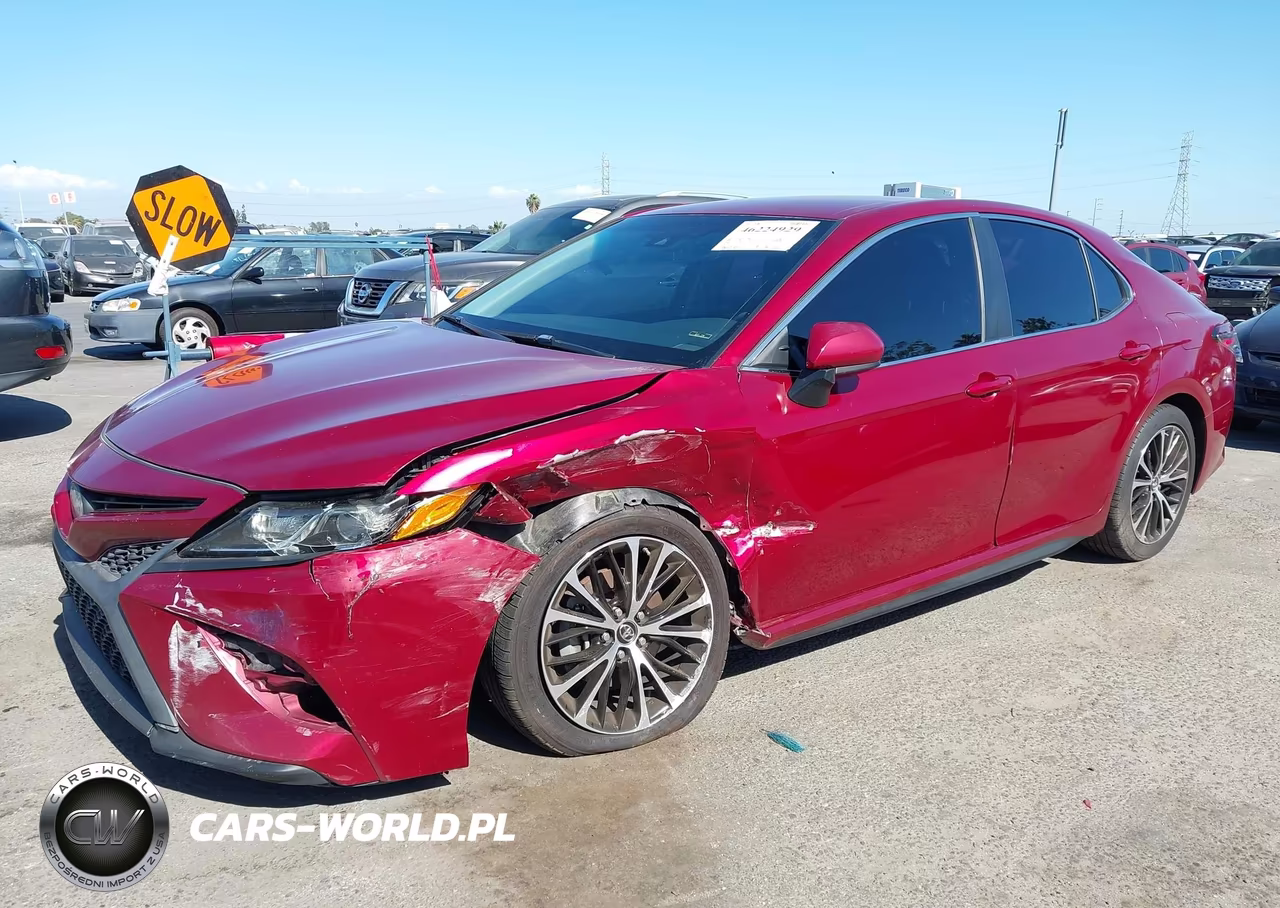 2018 Toyota Camry Se VIN:4T1B11HK2JU517243 - 2