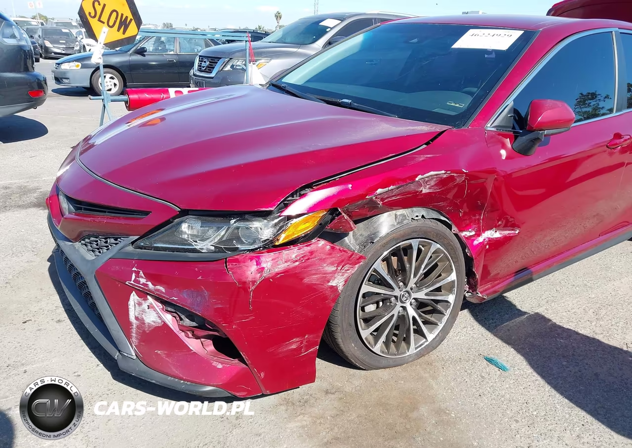 2018 Toyota Camry Se VIN:4T1B11HK2JU517243 - 6