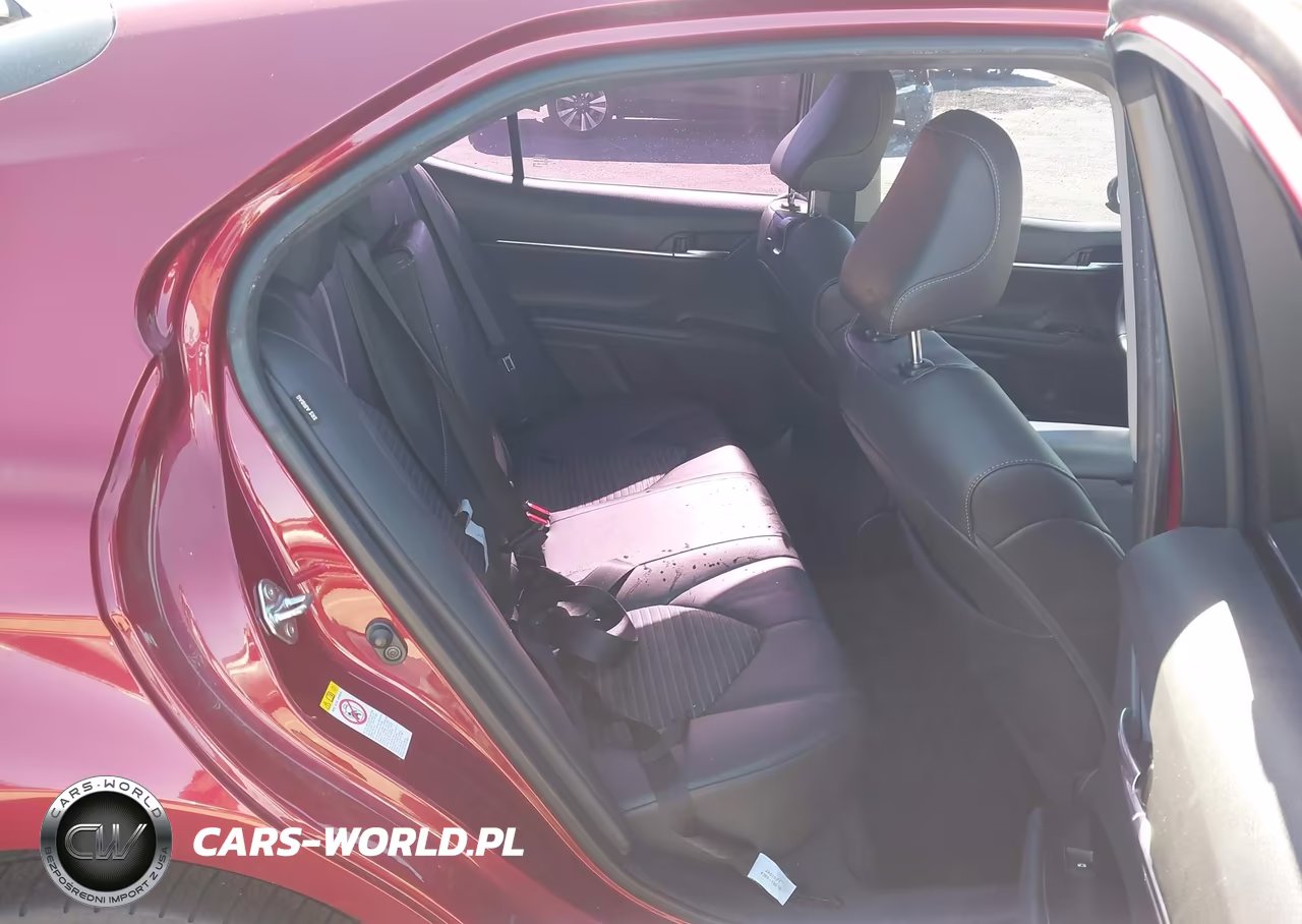 2018 Toyota Camry Se VIN:4T1B11HK2JU517243 - 8