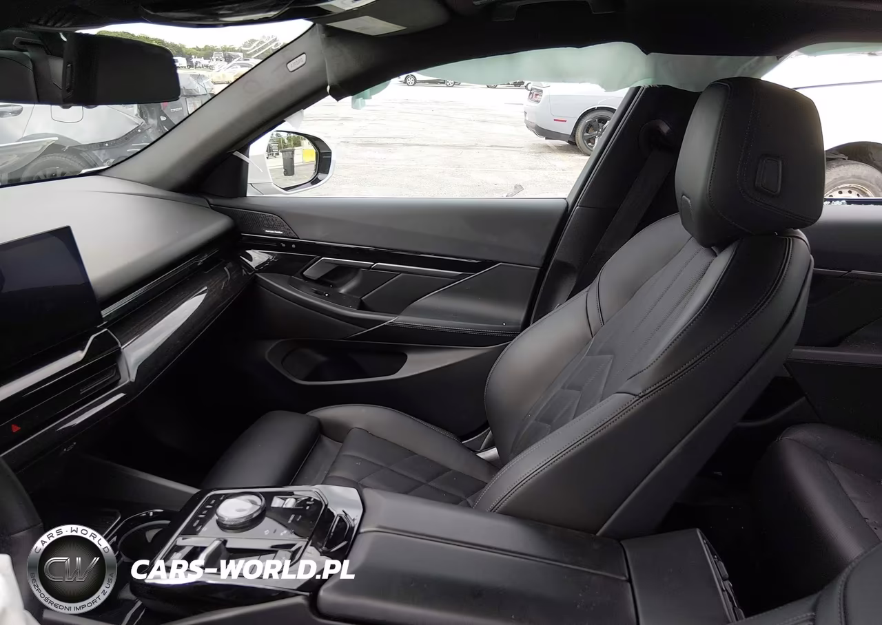 BMW 530 I VIN:WBA43FJ03SCT70402 - 5