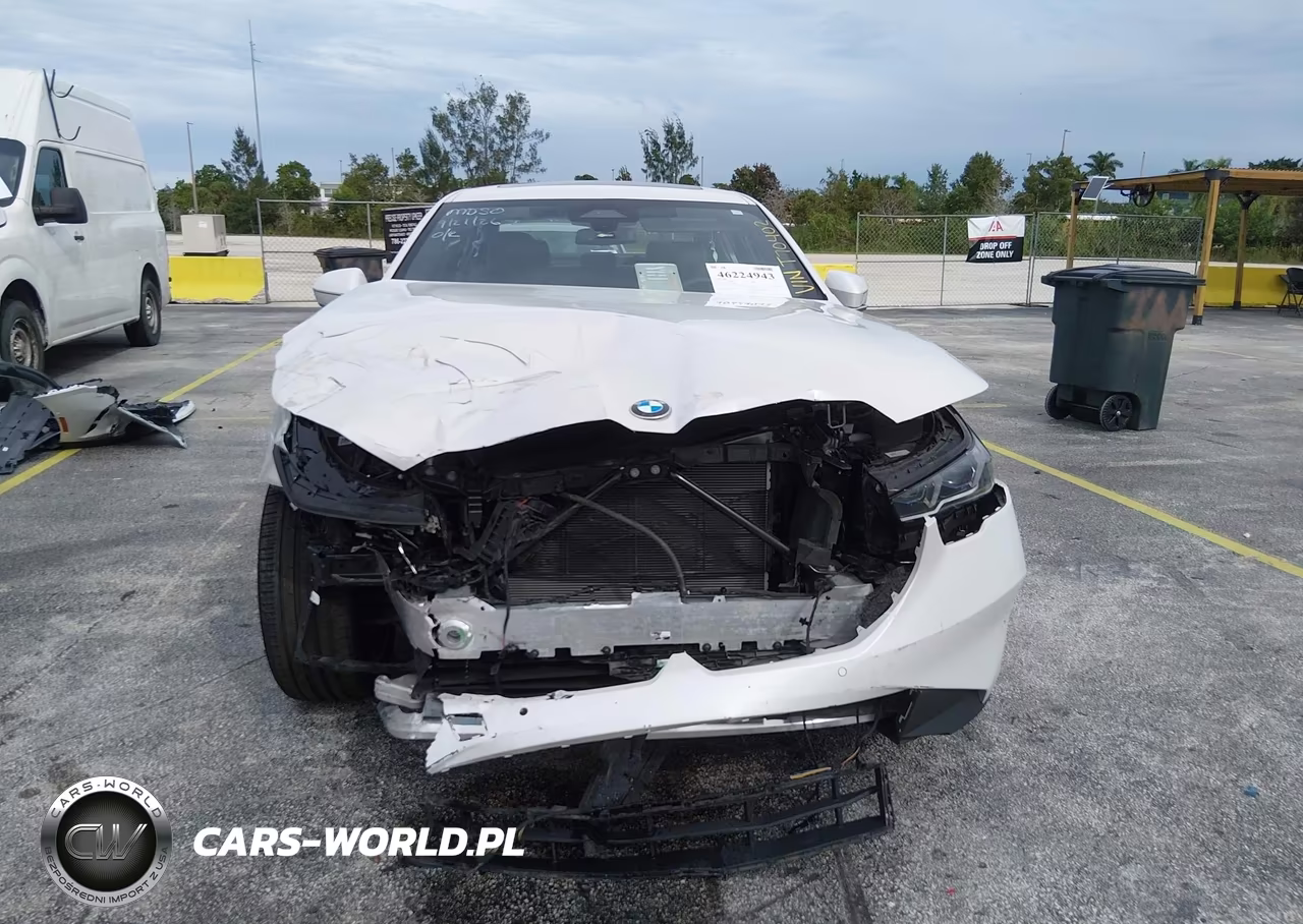 BMW 530 I VIN:WBA43FJ03SCT70402 - 6