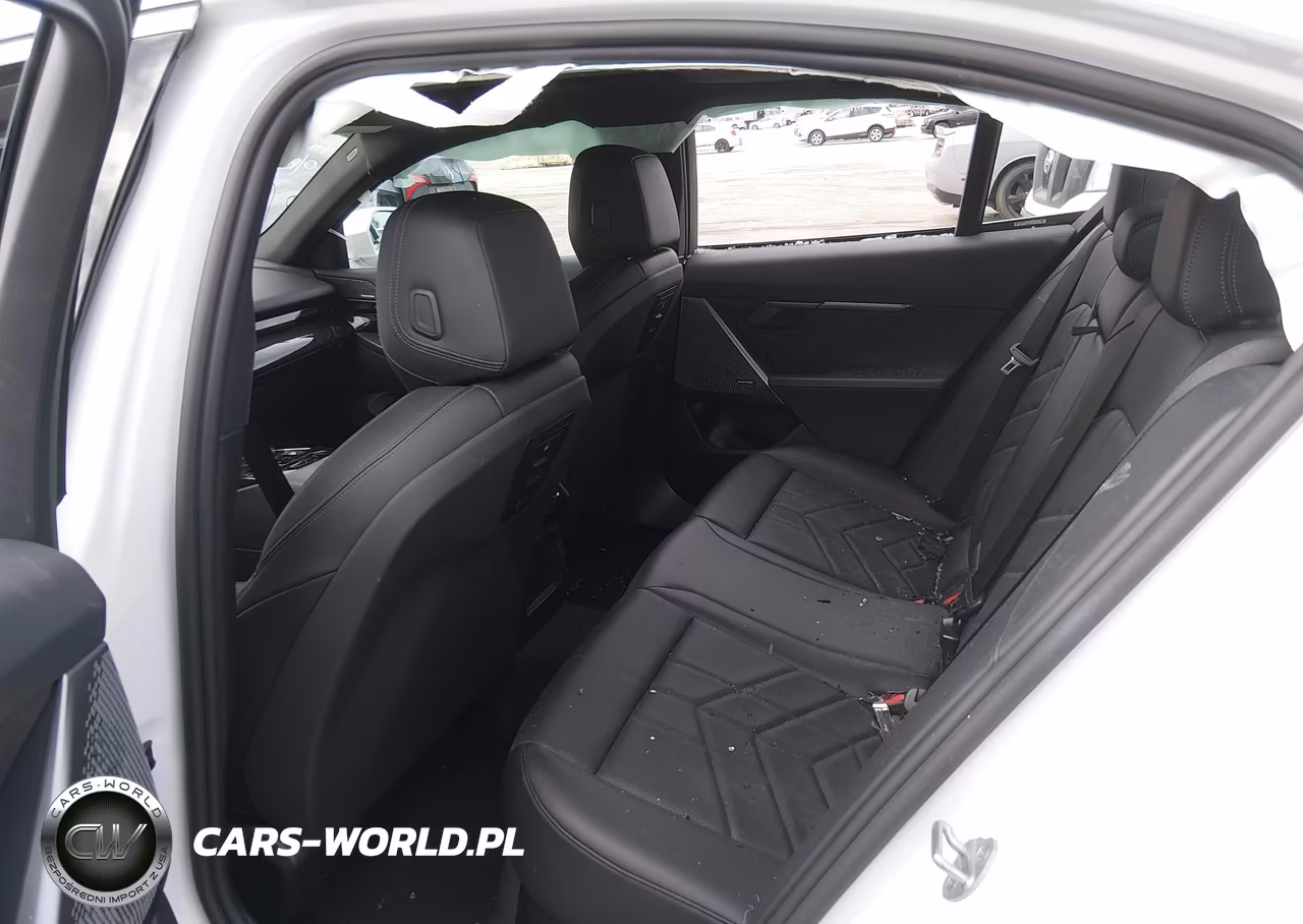 BMW 530 I VIN:WBA43FJ03SCT70402 - 8