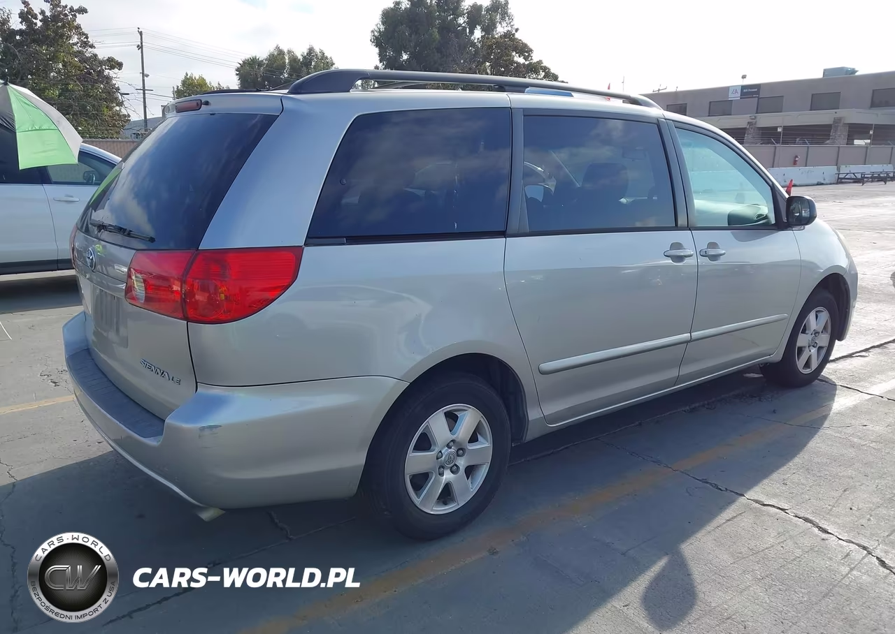 2006 Toyota Sienna Le VIN:5TDZA23CX6S475246 - 4