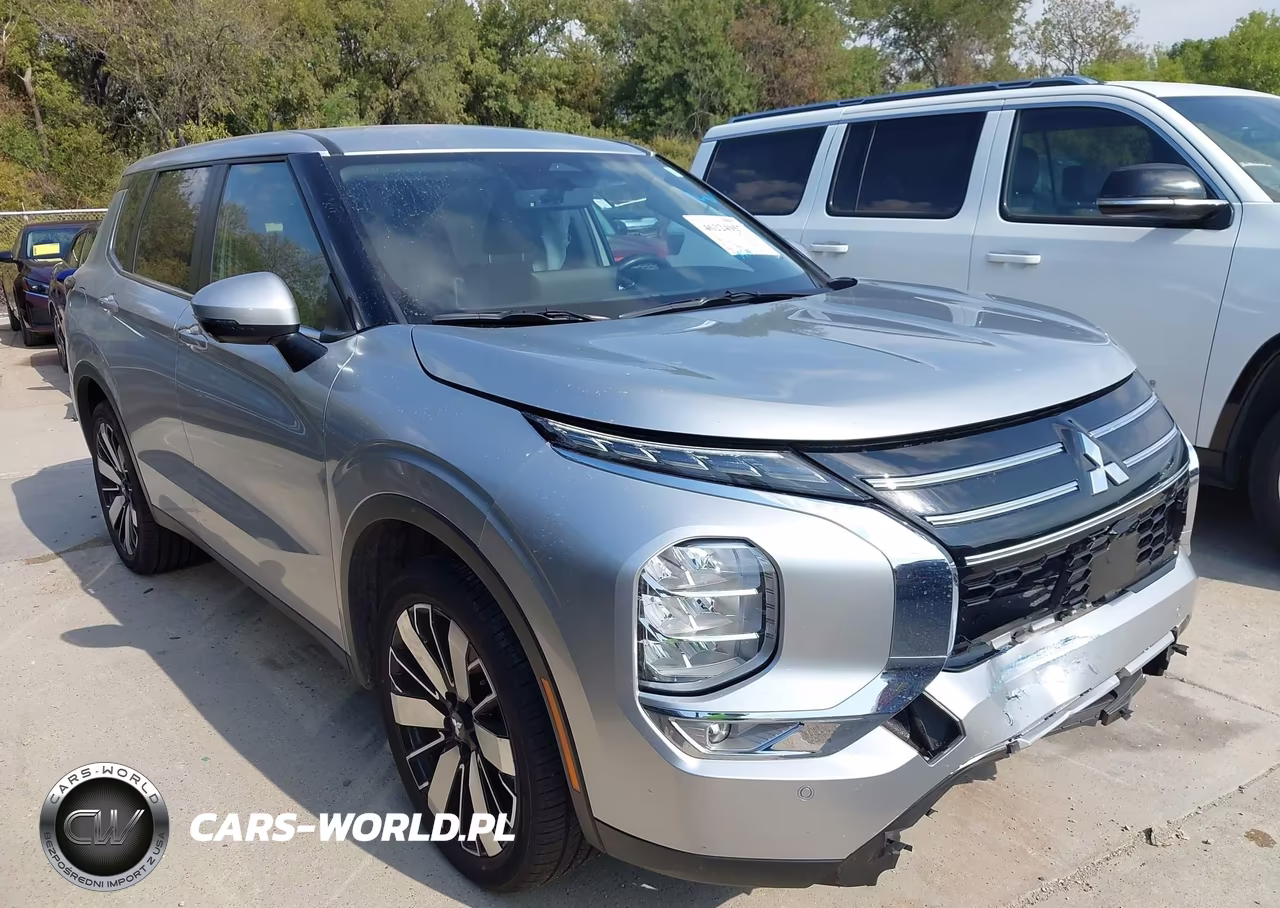 2025 Mitsubishi Outlander Se 2.5 2Wd – zdjęcie 1 z 16