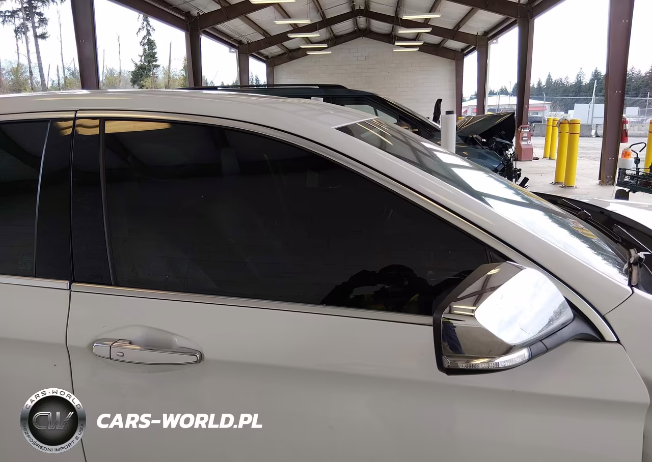 2016 Chevrolet Impala VIN:1G1155S30GU142094 - 13