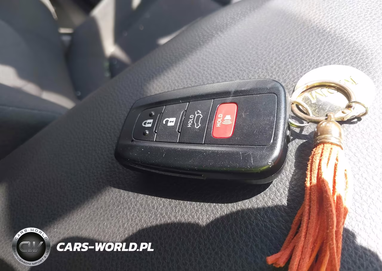 2021 Toyota Rav4 Hybrid Xle VIN:JTMR6RFV4MD014141 - 11