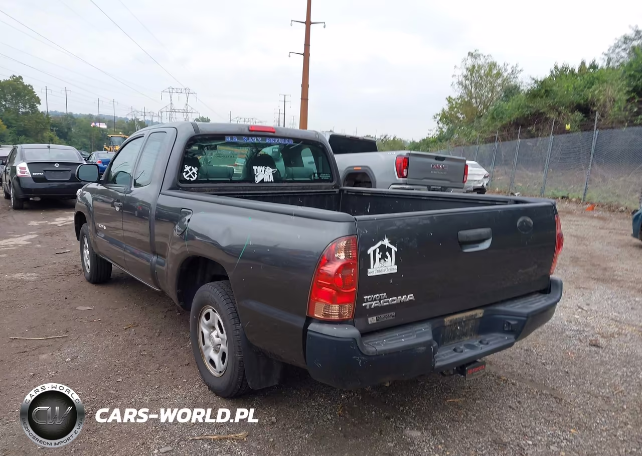 2015 Toyota Tacoma Access Cab VIN:5TFTX4CN4FX065358 - 3