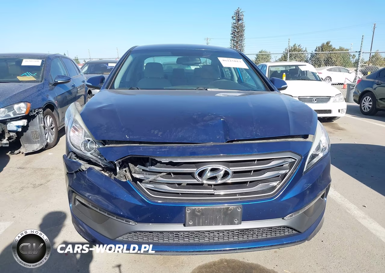 2017 Hyundai Sonata Sport VIN:5NPE34AF2HH440128 - 15