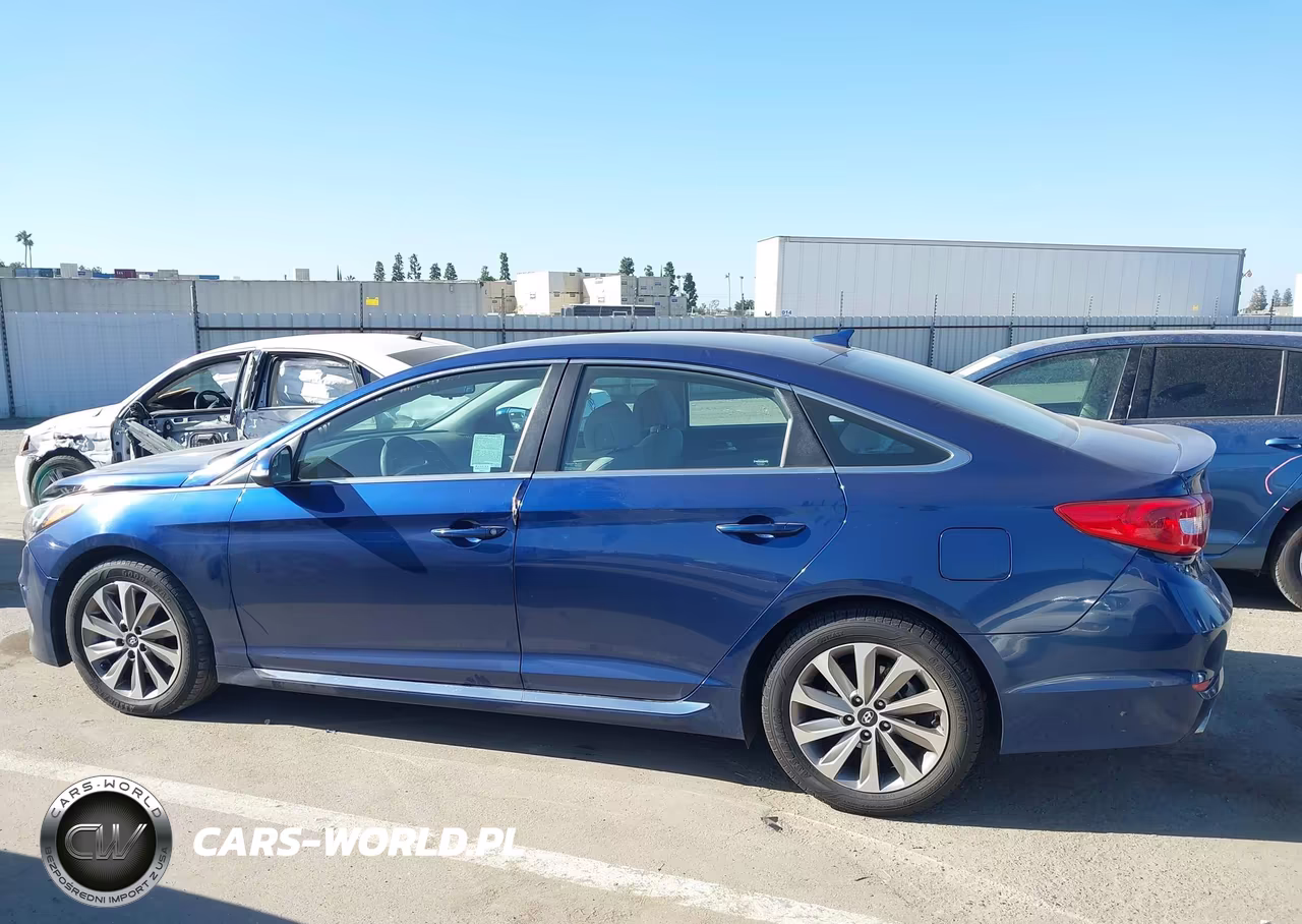 2017 Hyundai Sonata Sport VIN:5NPE34AF2HH440128 - 17