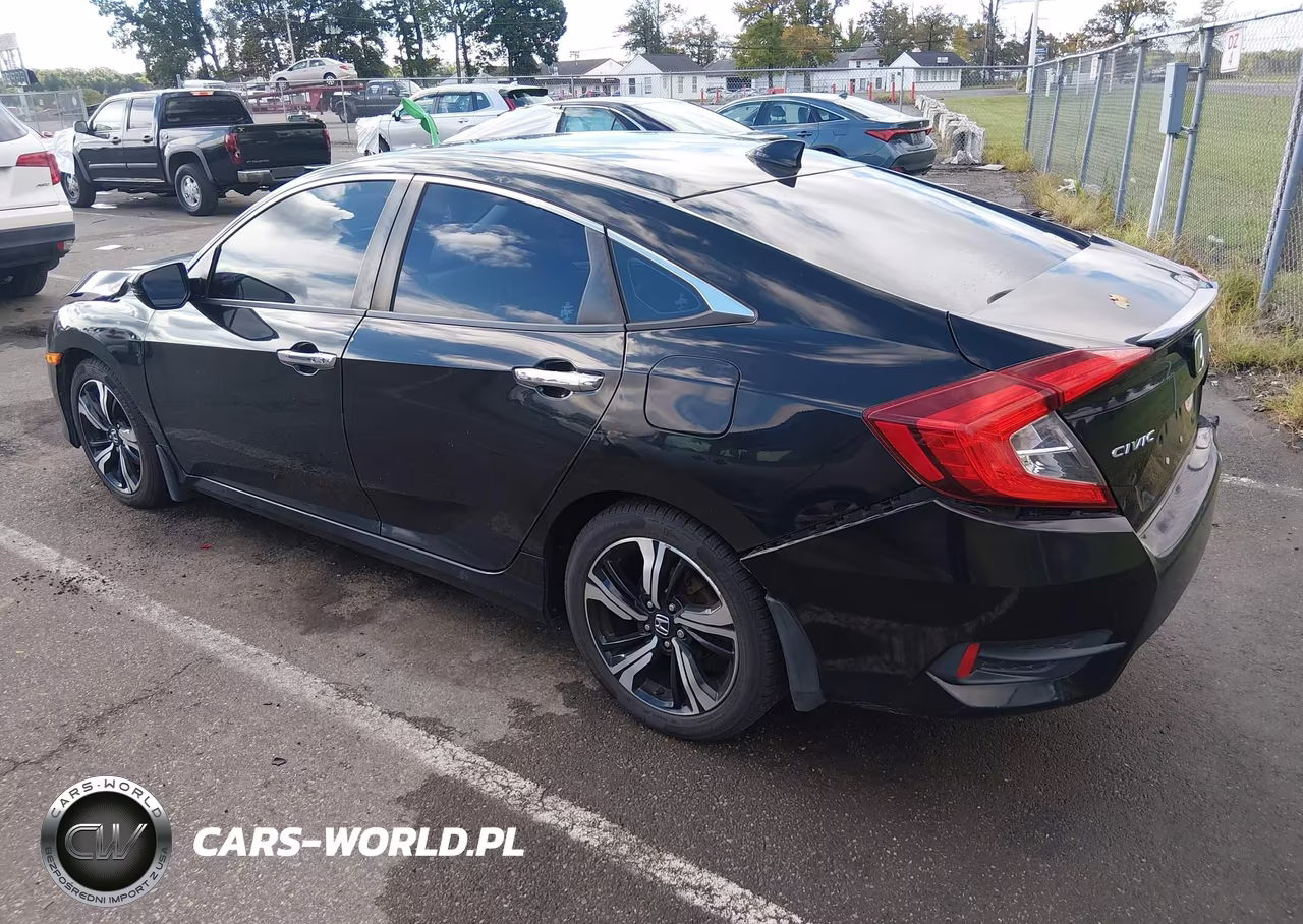 2016 Honda Civic Touring VIN:19XFC1F96GE207345 - 3