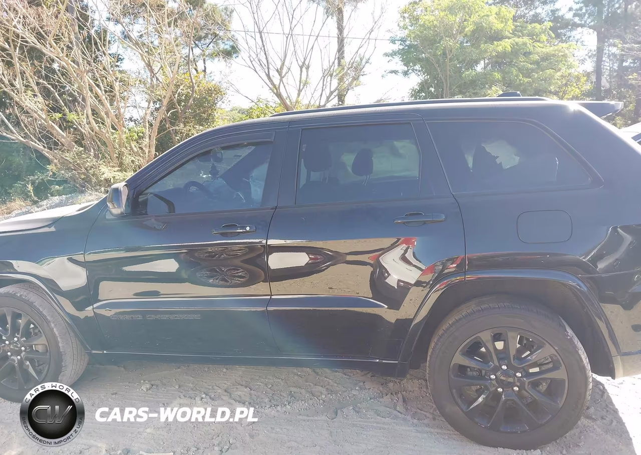 2018 Jeep Grand Cherokee Altitude 4X2 VIN:1C4RJEAG9JC304490 - 14