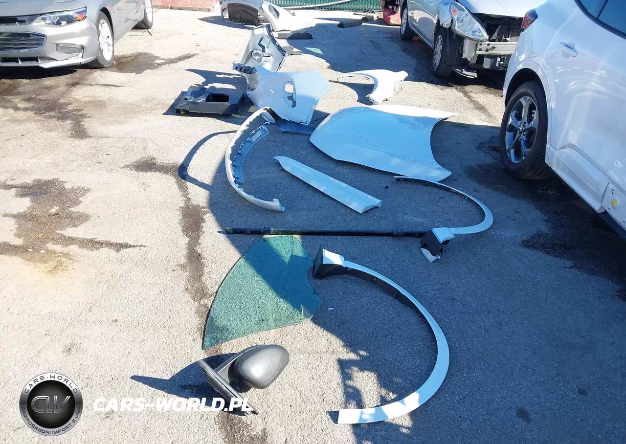 2023 Ford Escape St-Line VIN:1FMCU0MN1PUA79250 - 12