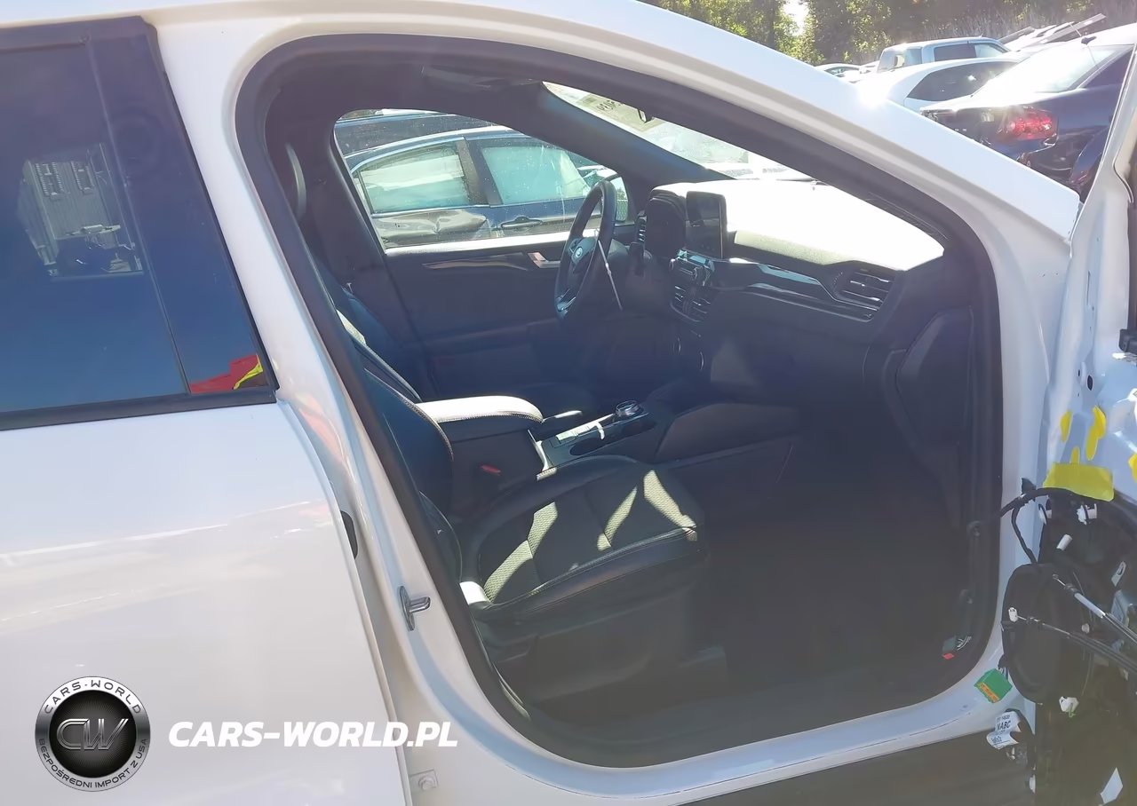 2023 Ford Escape St-Line VIN:1FMCU0MN1PUA79250 - 5