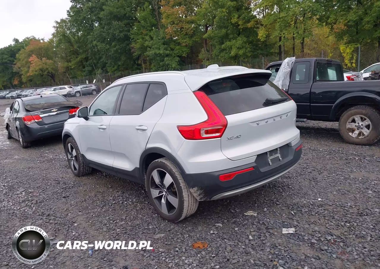 2021 Volvo Xc40 T5 Momentum VIN:YV4162UK5M2401030 - 3