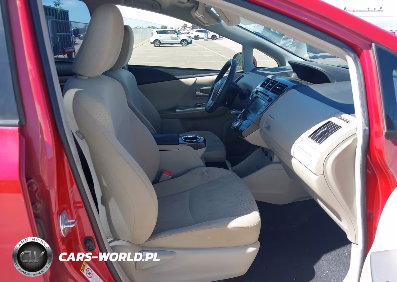 2012 Toyota Prius V Three VIN:JTDZN3EU1C3165094 - 5