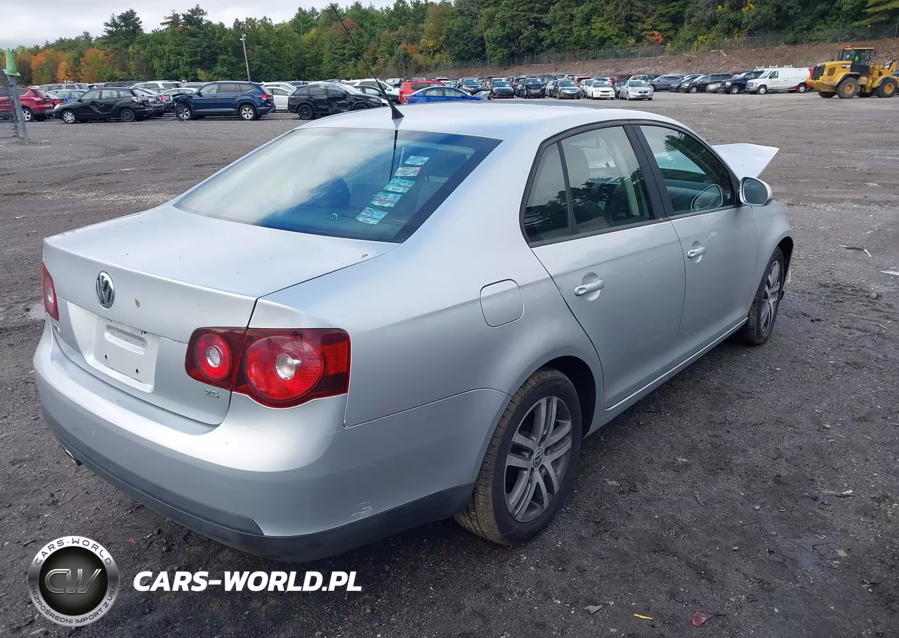 2008 Volkswagen Jetta S VIN:3VWJZ71KX8M047013 - 4
