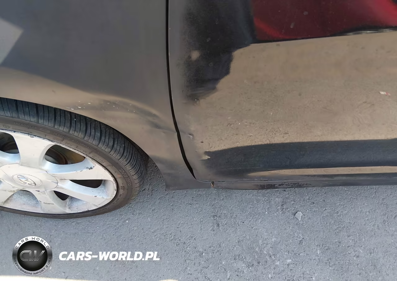 2013 Hyundai Elantra Limited VIN:KMHDH4AE2DU765118 - 13