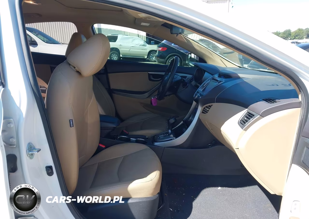 2013 Hyundai Elantra Limited VIN:5NPDH4AEXDH196419 - 5