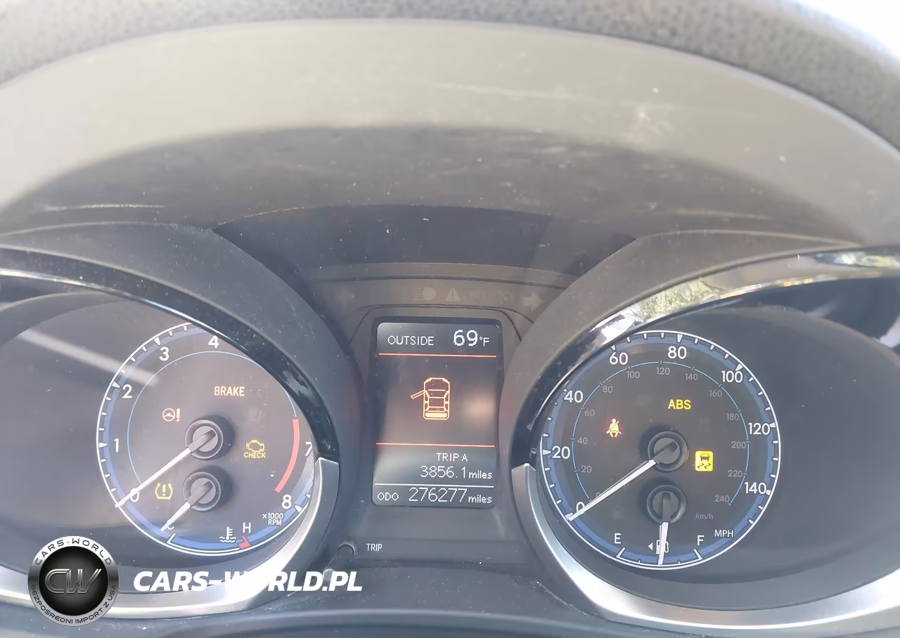 2015 Toyota Corolla S Plus VIN:2T1BURHE9FC341235 - 7