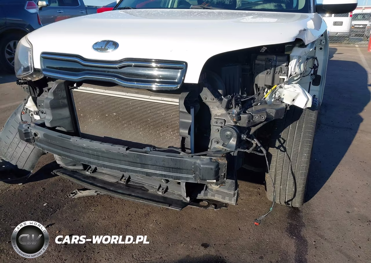 2018 Kia Soul + VIN:KNDJP3A53J7901111 - 18