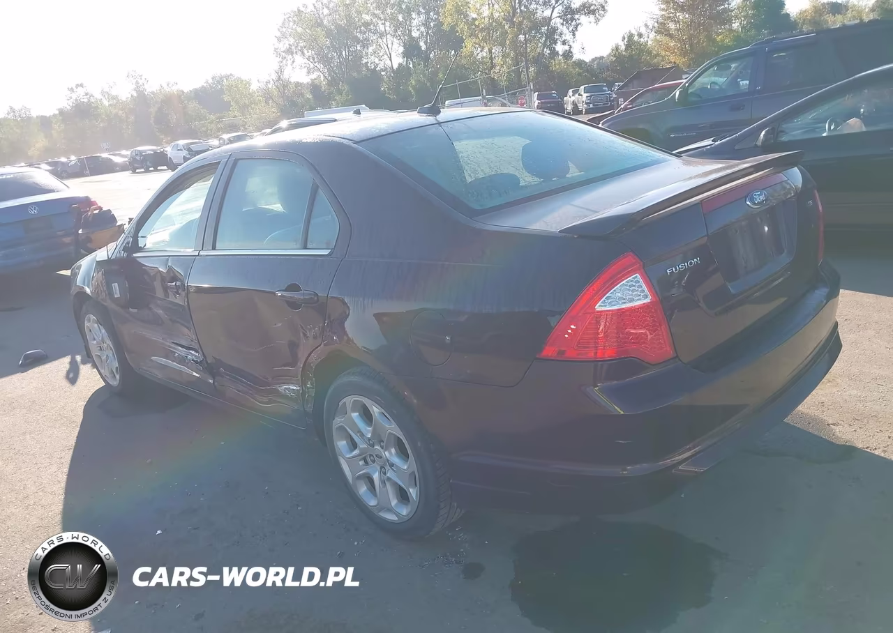 2011 Ford Fusion Se VIN:3FAHP0HA2BR333806 - 3
