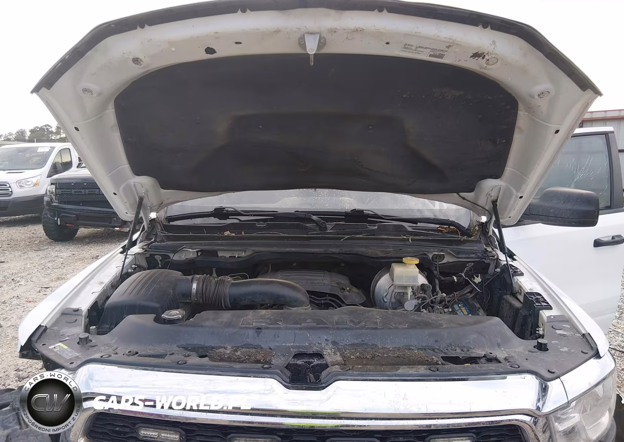 2020 Ram 1500 Tradesman 4X4 6'4 Box VIN:1C6SRFNT7LN302470 - 10