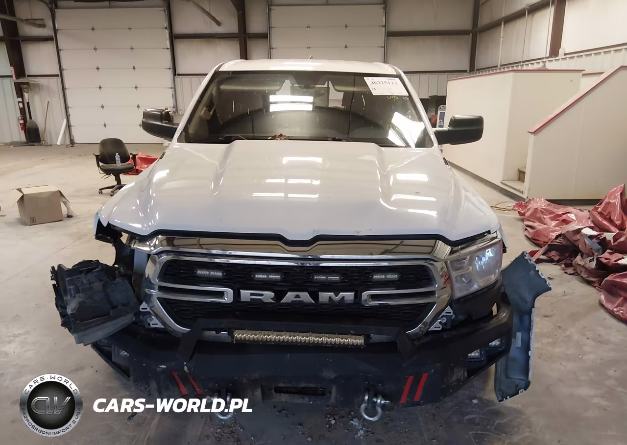 2020 Ram 1500 Tradesman 4X4 6'4 Box VIN:1C6SRFNT7LN302470 - 12