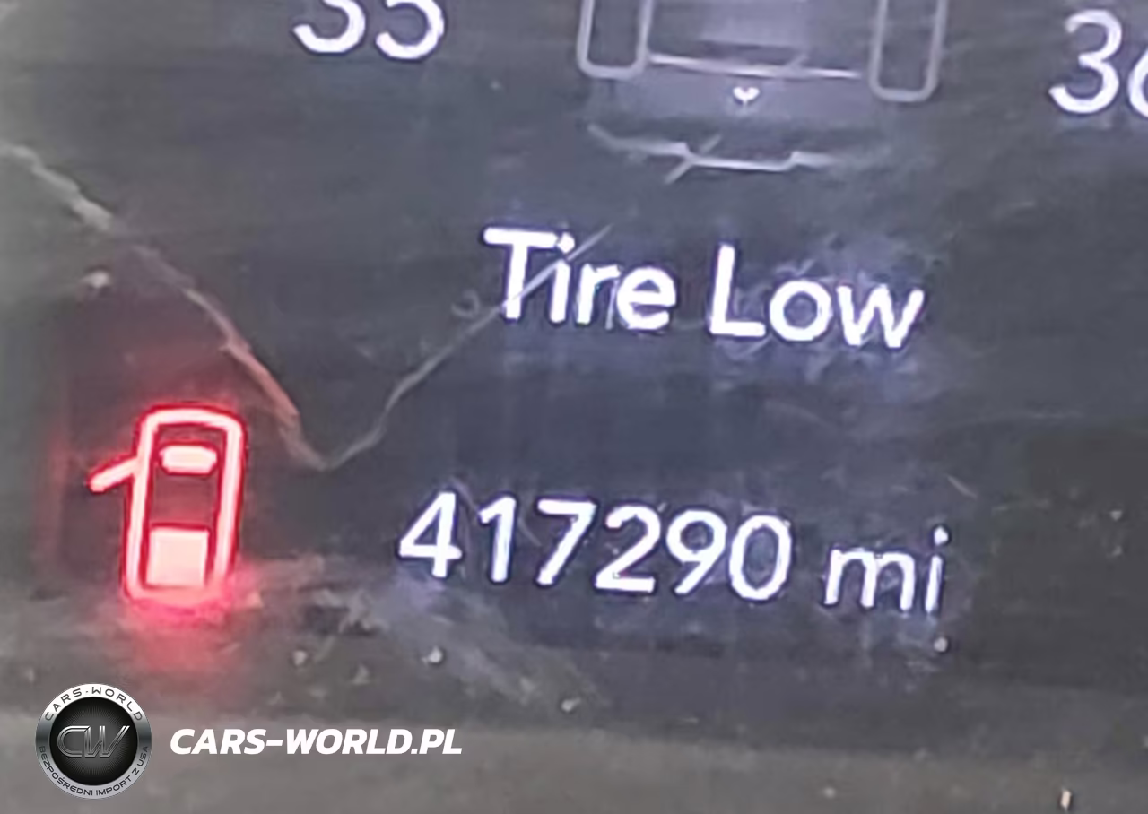 2020 Ram 1500 Tradesman 4X4 6'4 Box VIN:1C6SRFNT7LN302470 - 15