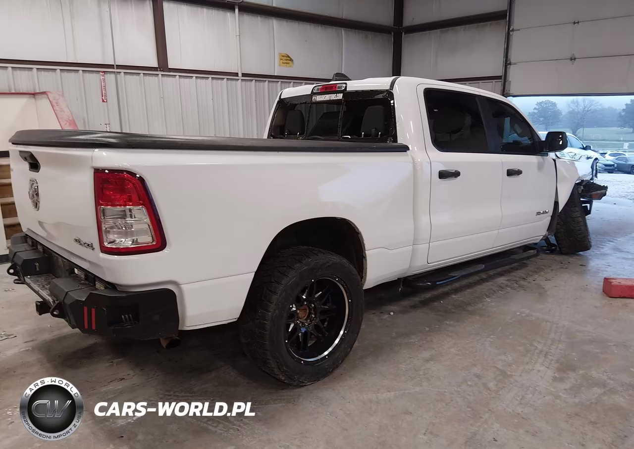 2020 Ram 1500 Tradesman 4X4 6'4 Box VIN:1C6SRFNT7LN302470 - 4