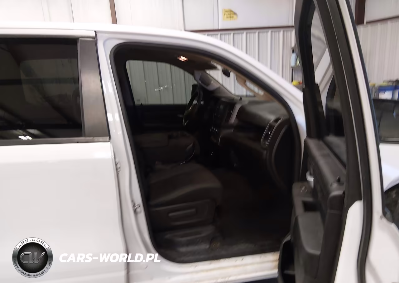 2020 Ram 1500 Tradesman 4X4 6'4 Box VIN:1C6SRFNT7LN302470 - 5