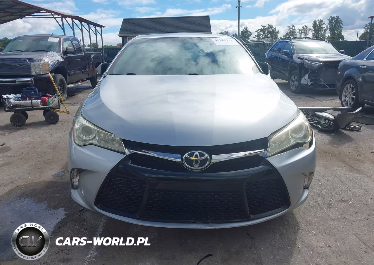 2017 Toyota Camry Se VIN:4T1BF1FK4HU711965 - 12