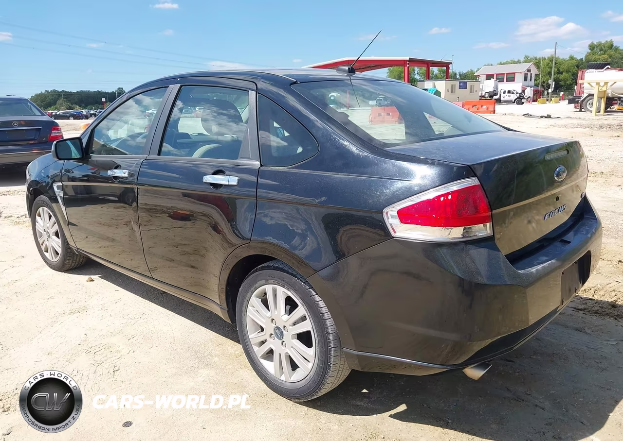 2008 Ford Focus Se-Ses VIN:1FAHP35N08W258182 - 3