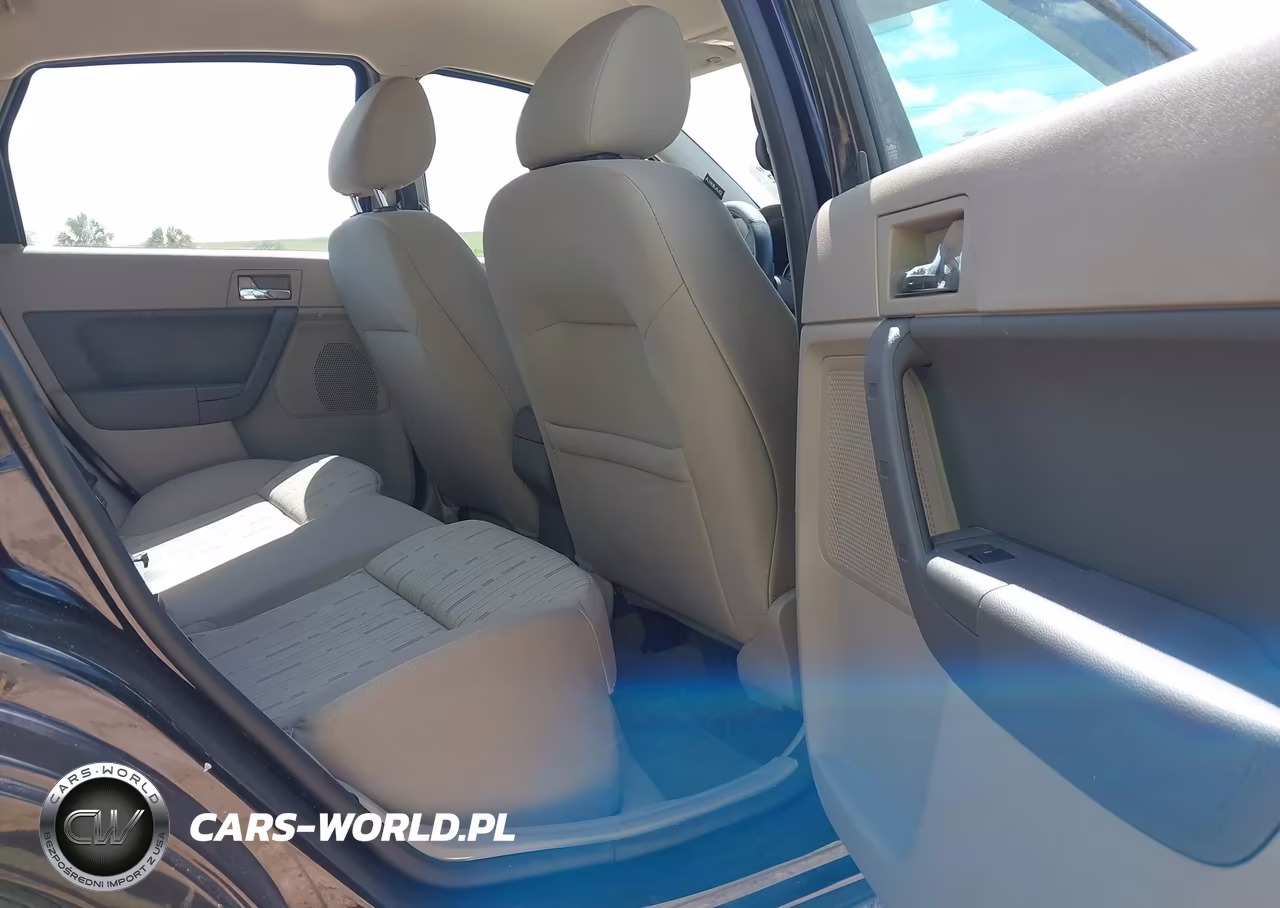 2008 Ford Focus Se-Ses VIN:1FAHP35N08W258182 - 8