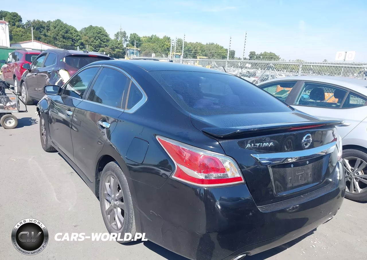 2015 Nissan Altima 2.5 S VIN:1N4AL3AP1FC206580 - 3