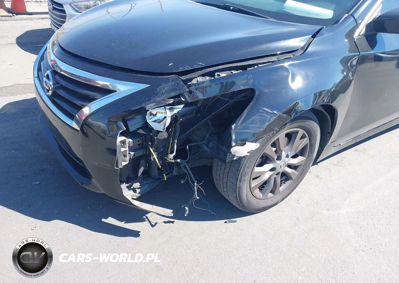 2015 Nissan Altima 2.5 S VIN:1N4AL3AP1FC206580 - 6
