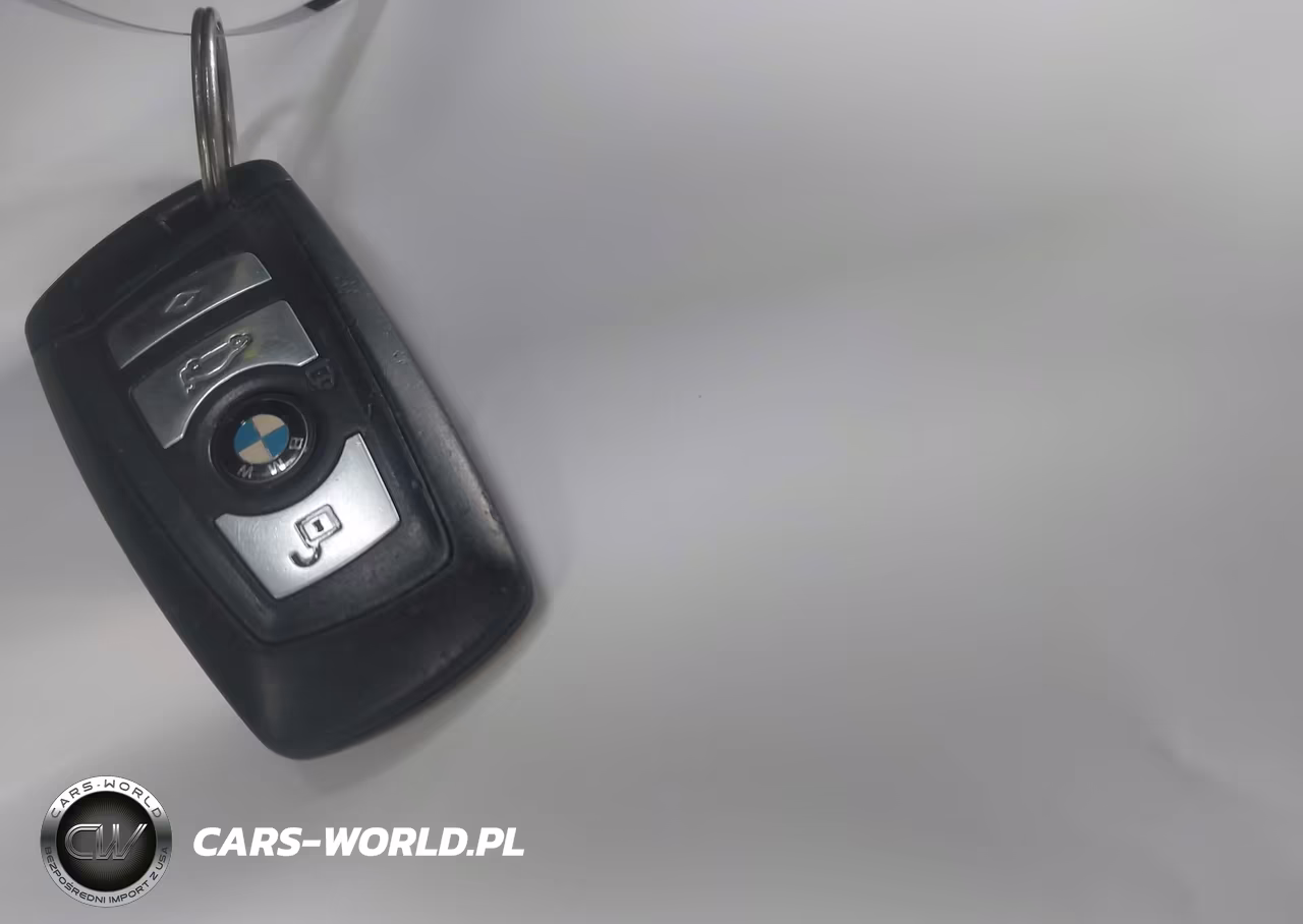 2011 BMW X3 xDrive28I VIN:5UXWX5C56BL712703 - 11