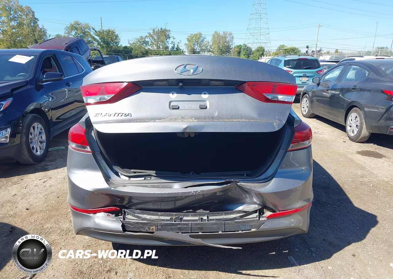 2018 Hyundai Elantra Sel VIN:5NPD84LF0JH335992 - 16