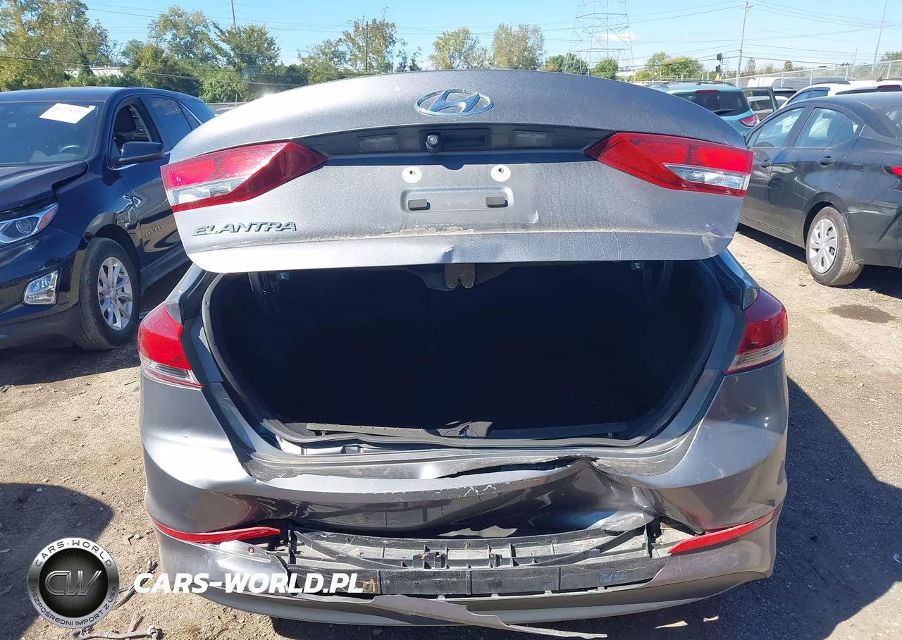2018 Hyundai Elantra Sel VIN:5NPD84LF0JH335992 - 6