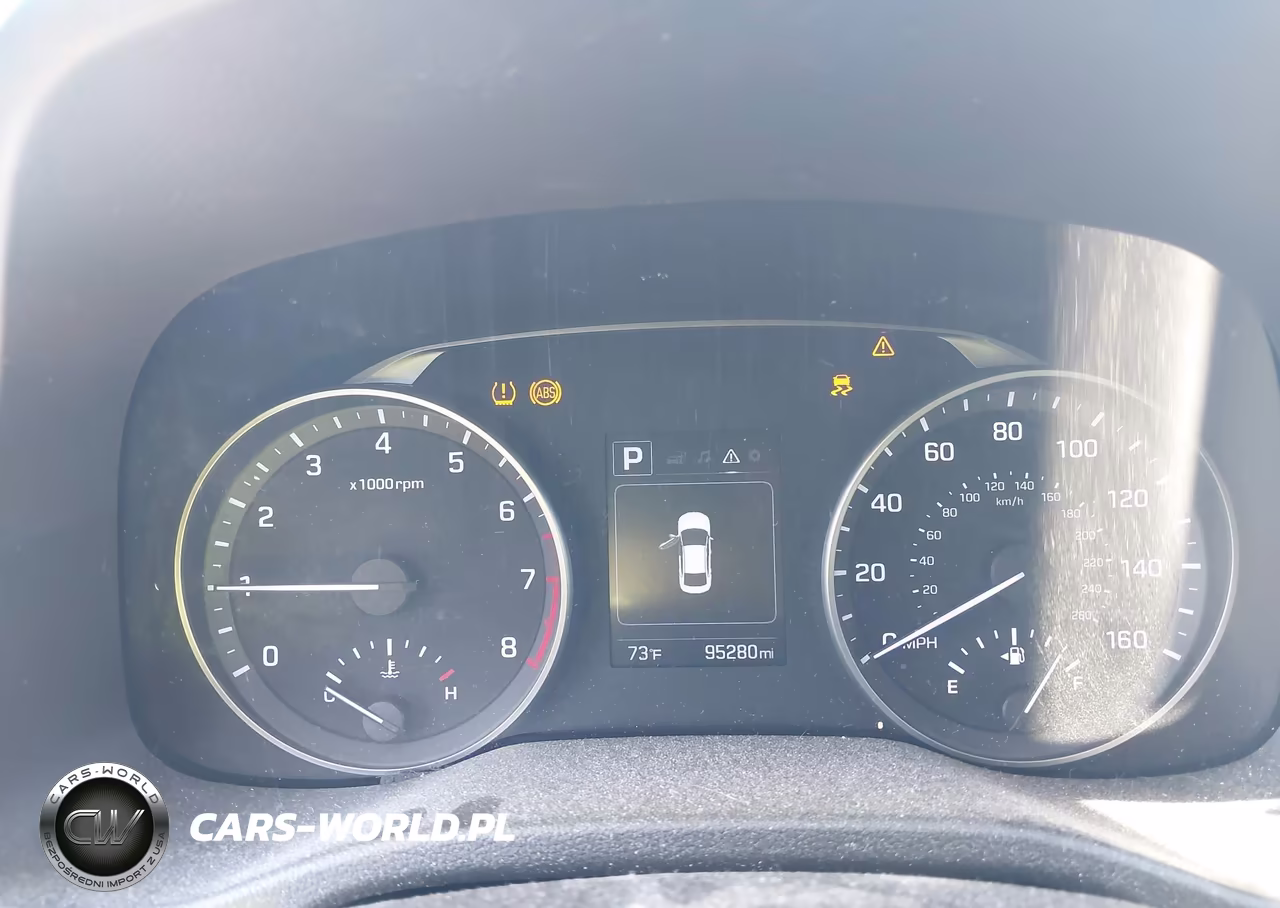 2018 Hyundai Elantra Sel VIN:5NPD84LF0JH335992 - 7