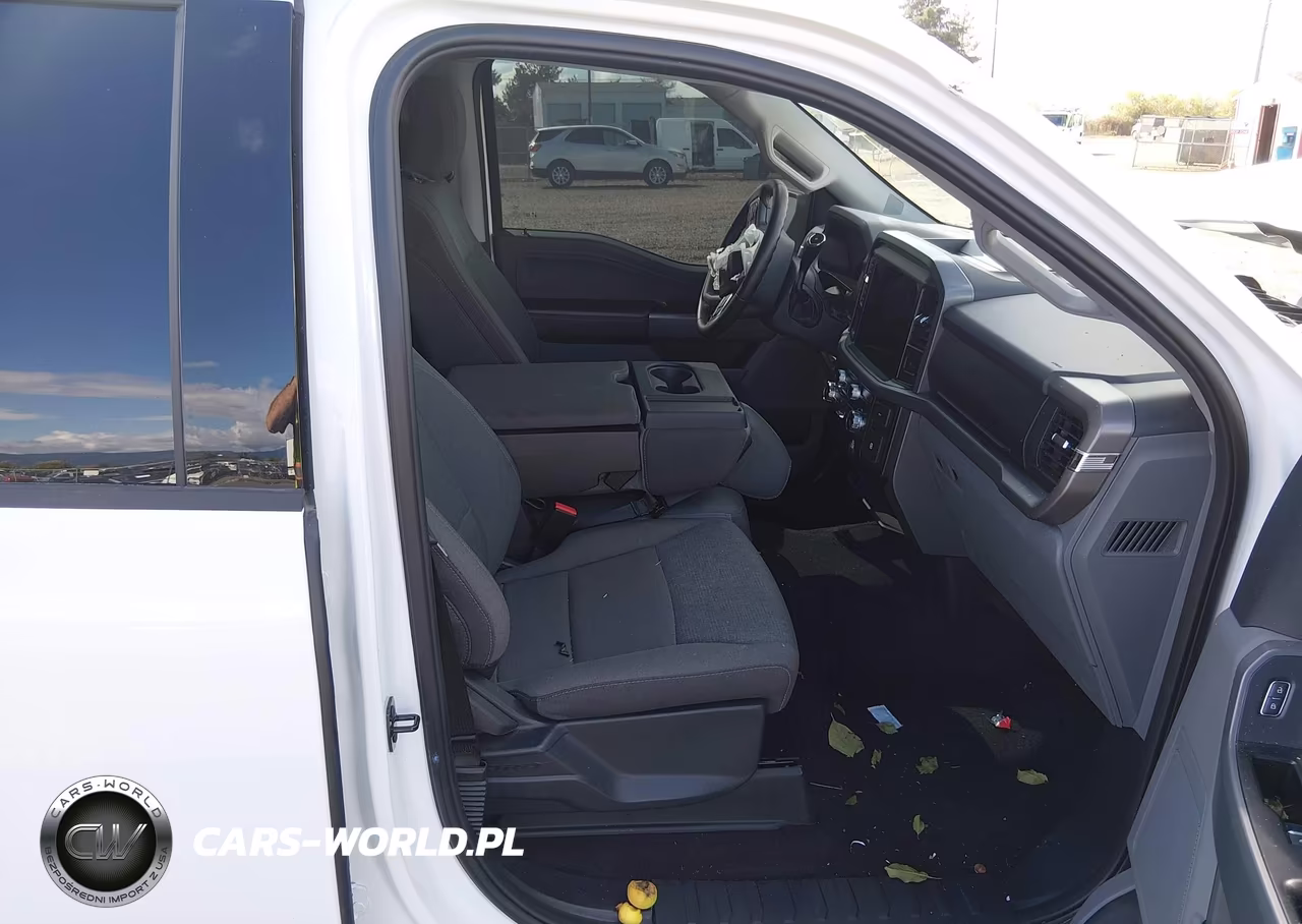 2025 Ford F-150 Xlt VIN:1FTEW3K82SKE88982 - 5