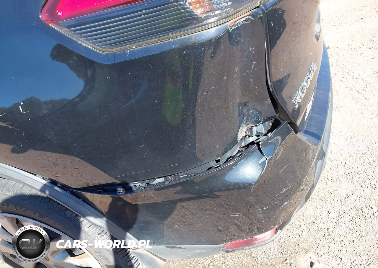 2017 Nissan Rogue S VIN:JN8AT2MT2HW388762 - 13
