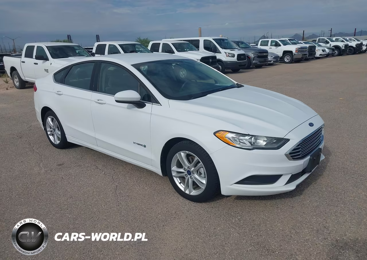 2018 Ford Fusion Hybrid S VIN:3FA6P0UUXJR100519 - 1
