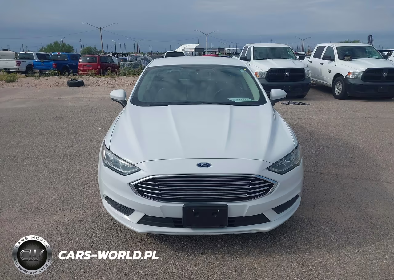 2018 Ford Fusion Hybrid S VIN:3FA6P0UUXJR100519 - 12