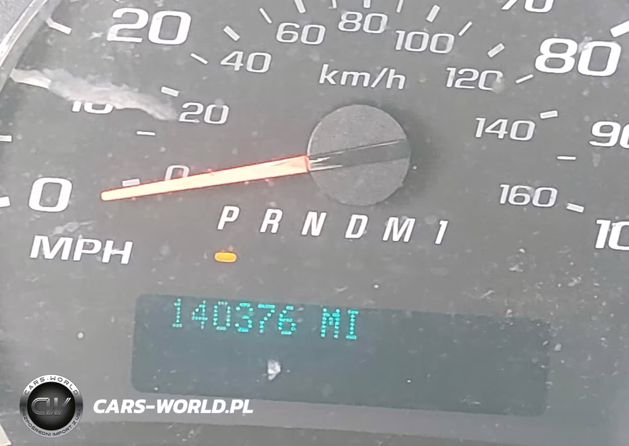 2015 Chevrolet Express 2500 Work Van VIN:1GCWGGCF7F1269940 - 17