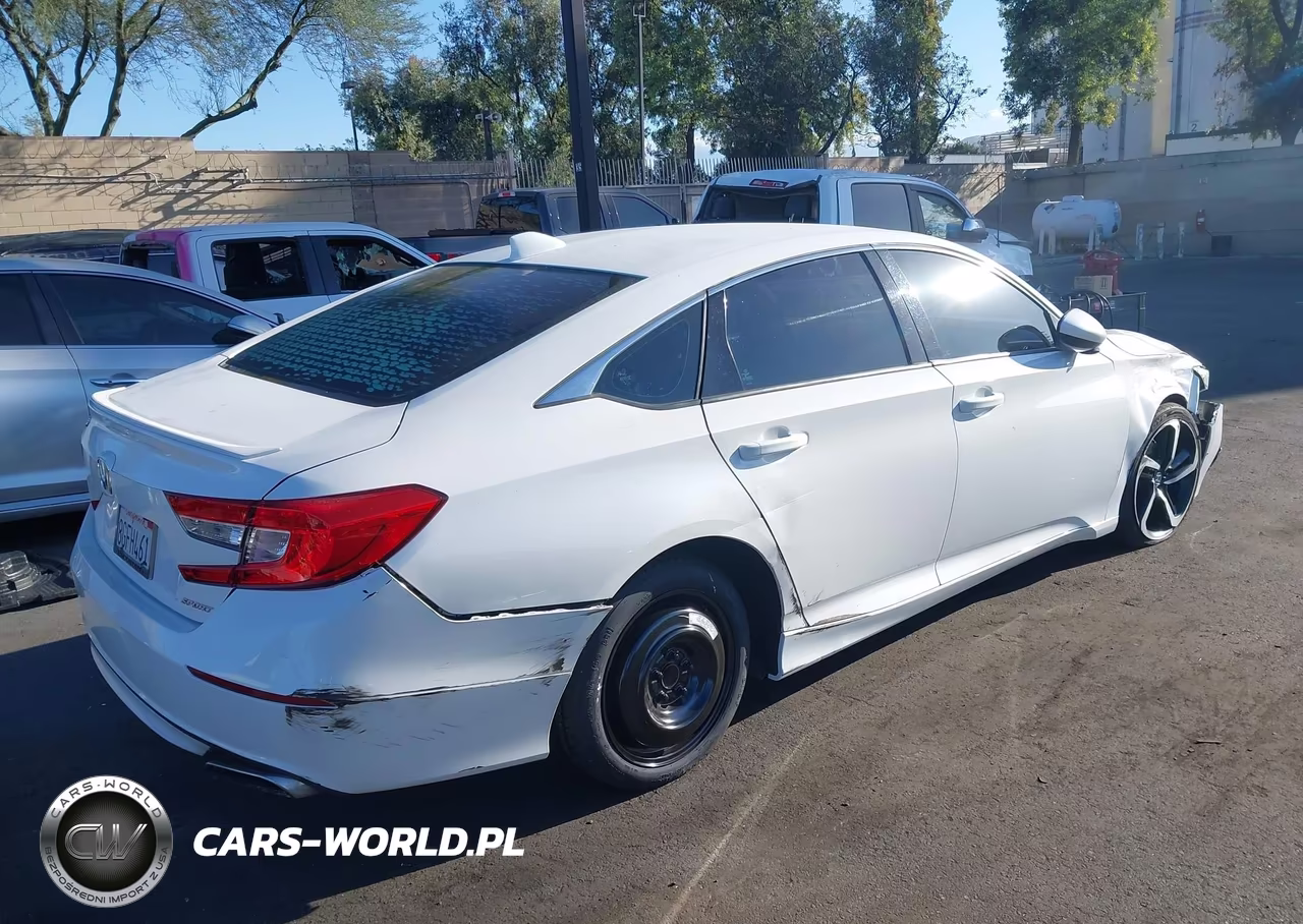 2018 Honda Accord Sport VIN:1HGCV1F30JA251037 - 19