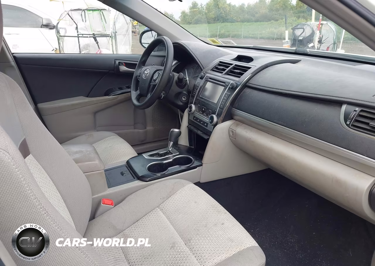 2014 Toyota Camry Le VIN:4T4BF1FK1ER358070 - 5