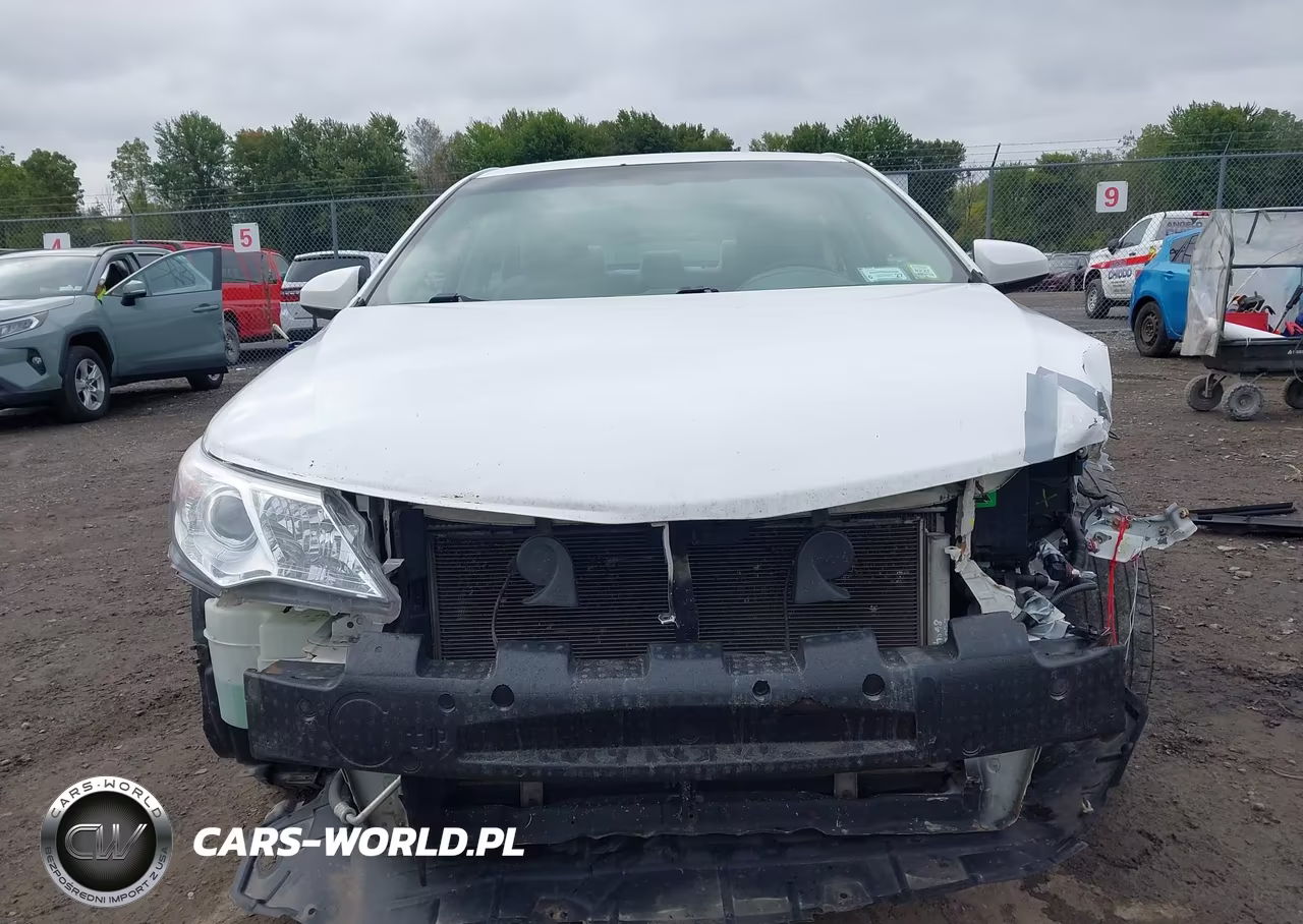 2014 Toyota Camry Le VIN:4T4BF1FK1ER358070 - 6