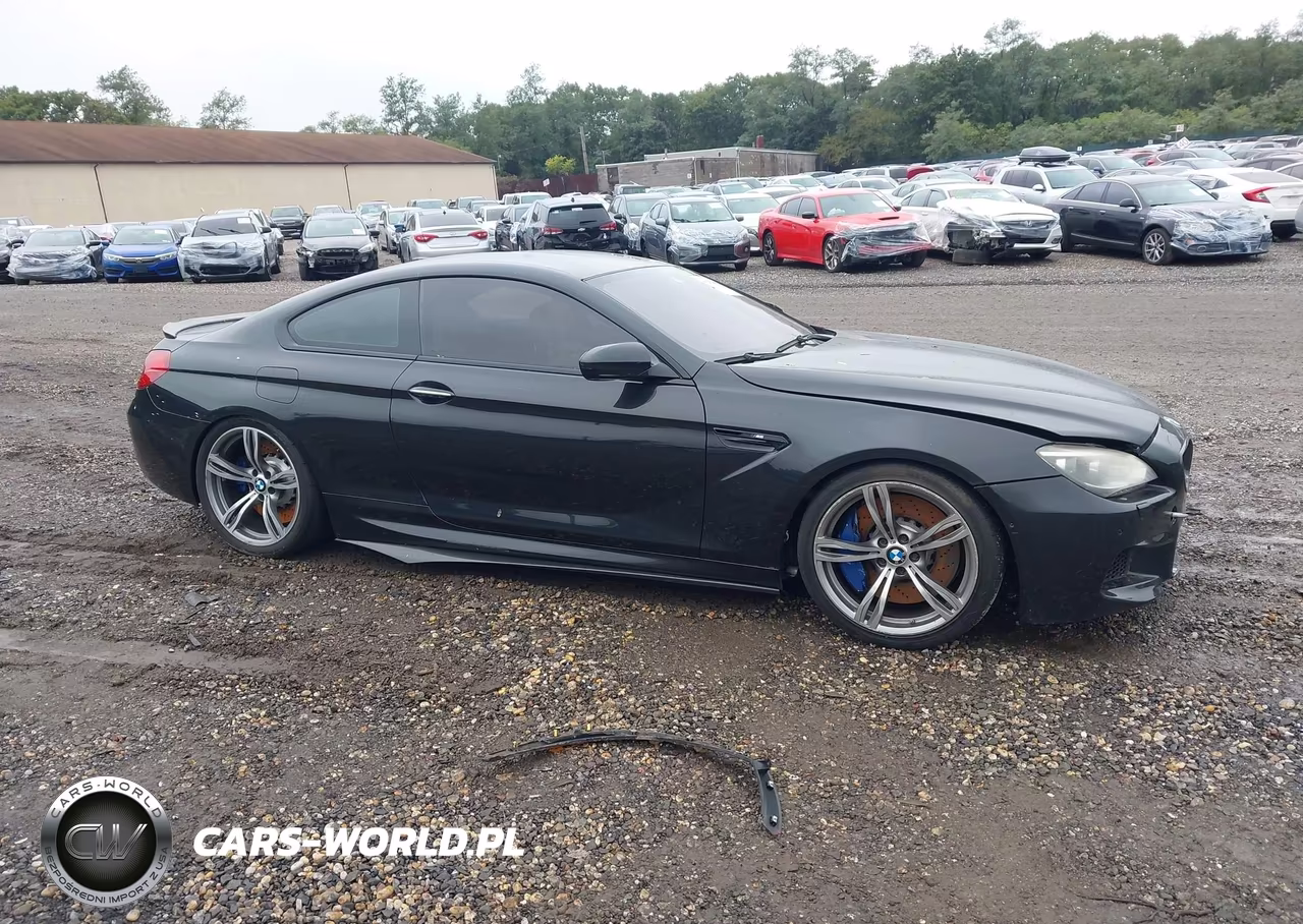 2013 BMW M6 VIN:WBSLX9C55DC968547 - 13