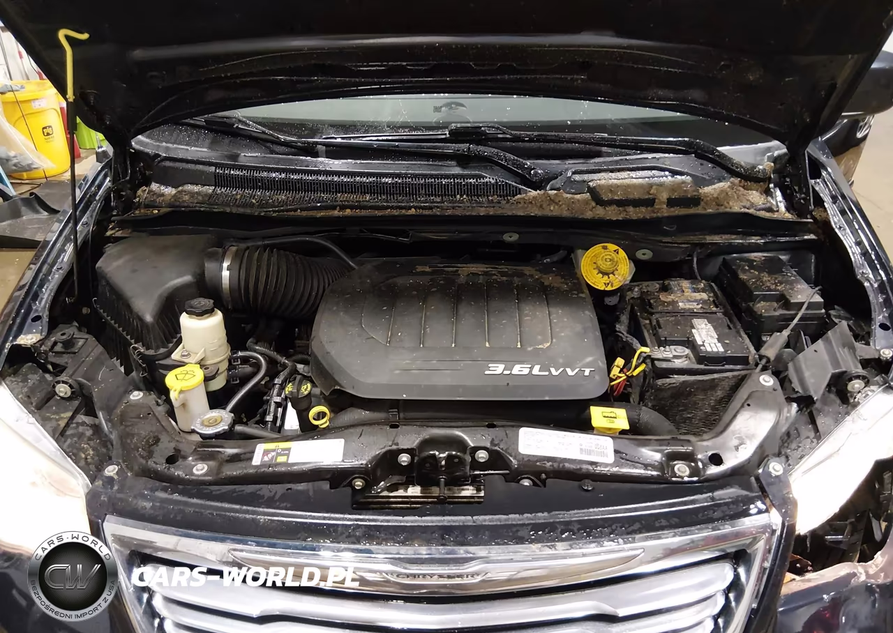 2014 Chrysler Town & Country Touring VIN:2C4RC1BG5ER398401 - 10