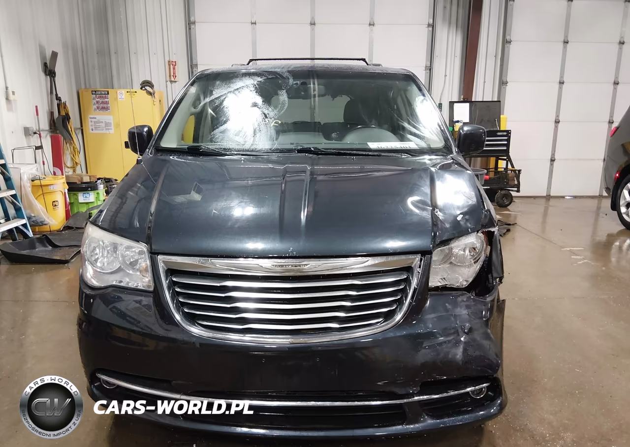 2014 Chrysler Town & Country Touring VIN:2C4RC1BG5ER398401 - 13